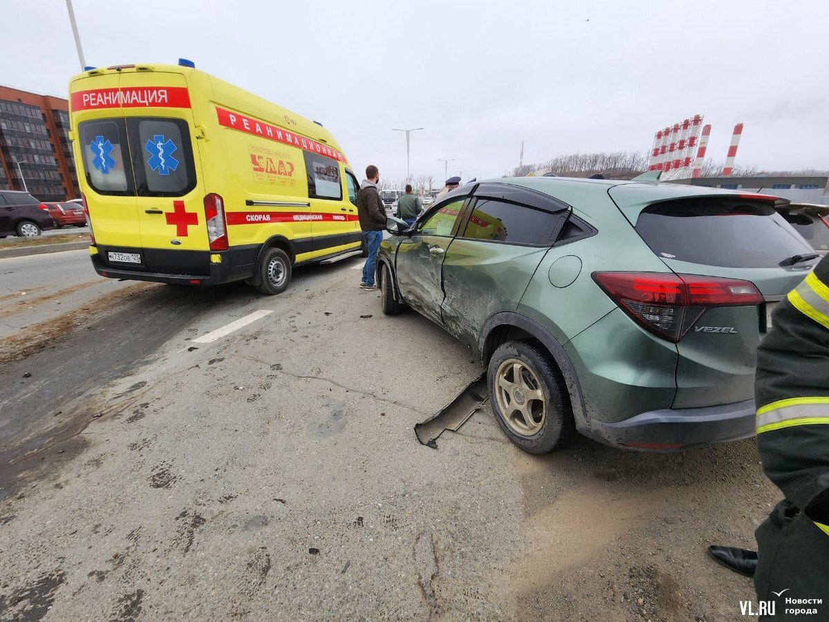 Людей извлекают из авто»: жуткое массовое ДТП во Владивостоке – новые  подробности (фото) - PortoFranko